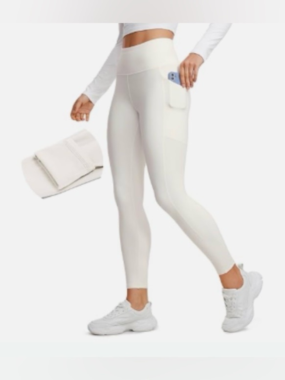 NWOT Fleece Lined Ivory/Cream Leggings with Pockets size Medium